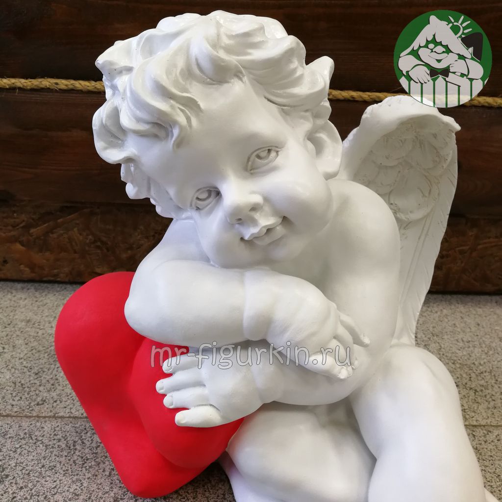 Фигура Ангел с красным сердцем В-37 см