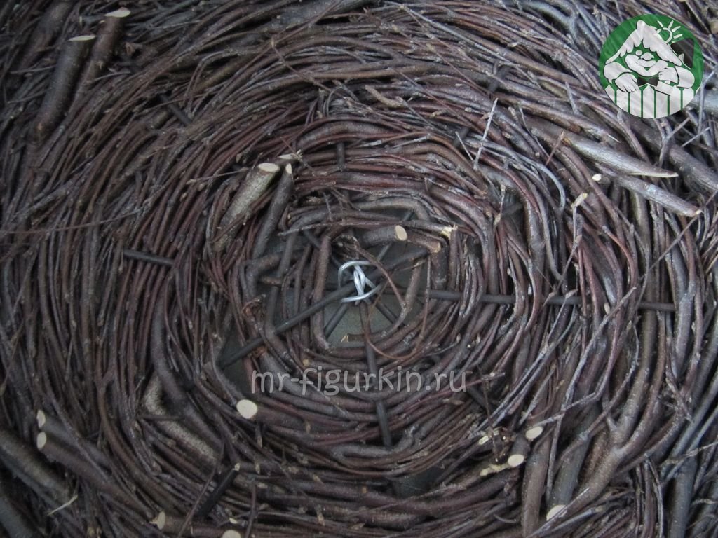 Гнездо для аистов плетеное среднее D-60 см